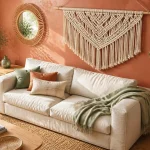 deco macrame : tenture murale et suspension macramé dans un salon lumineux